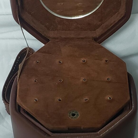 VINTAGE WOLF DESIGNS BROWN OCTAGON LEATHER TRAVEL JEWWLRY CASE-NEW - Picture 7 of 8